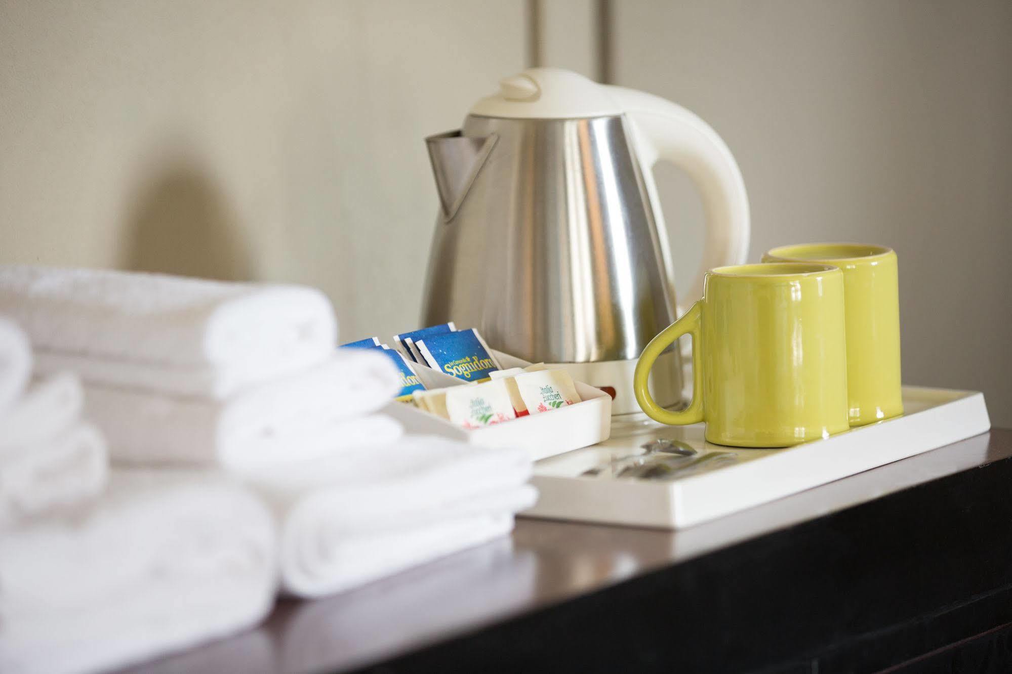 Budget Rooms Cagliari Ngoại thất bức ảnh
