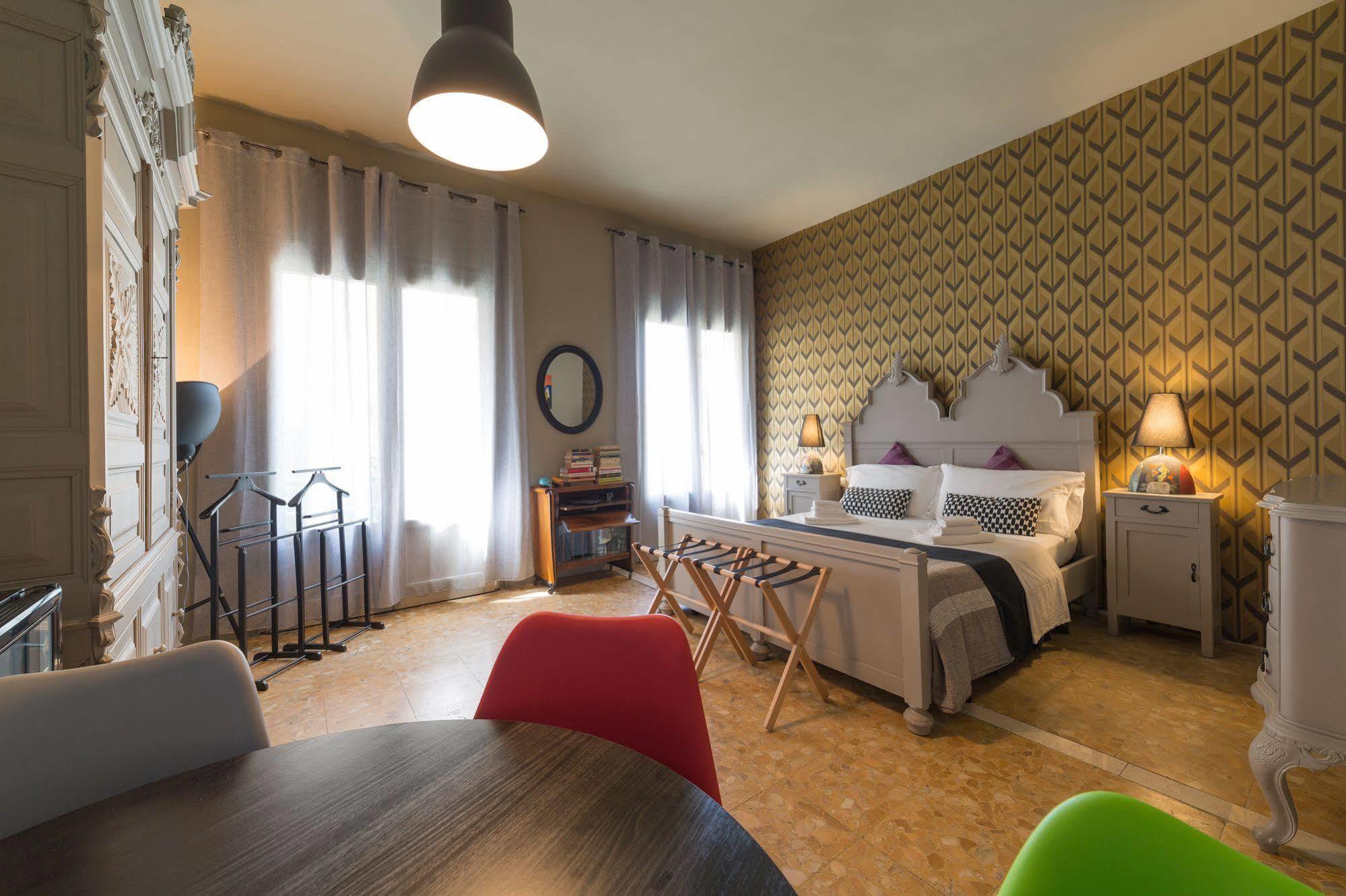 Budget Rooms Cagliari Ngoại thất bức ảnh